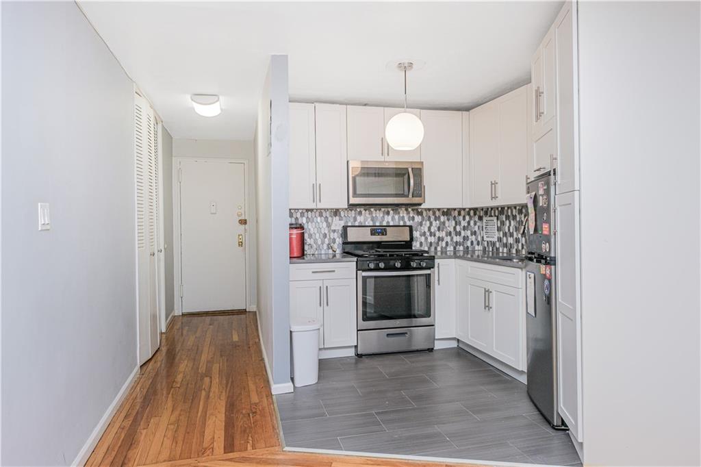 770 Ocean Kensington 11230 New York photo