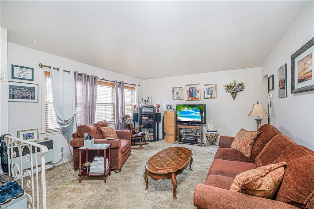 2421 West 1st Gravesend 11223 New York photo