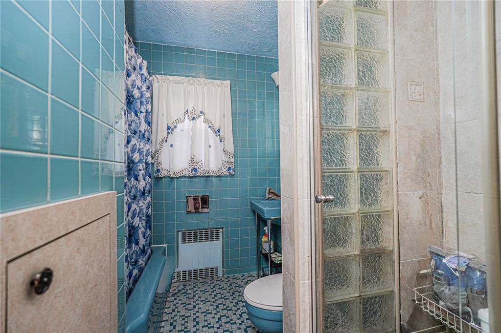 2421 West 1st Gravesend 11223 New York photo