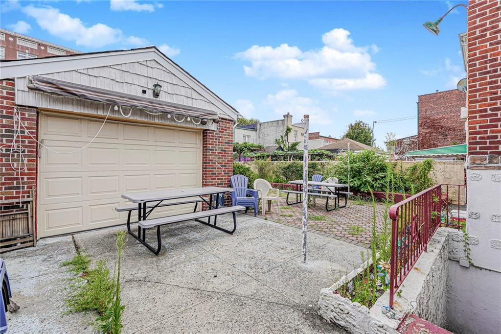 2421 West 1st Gravesend 11223 New York photo