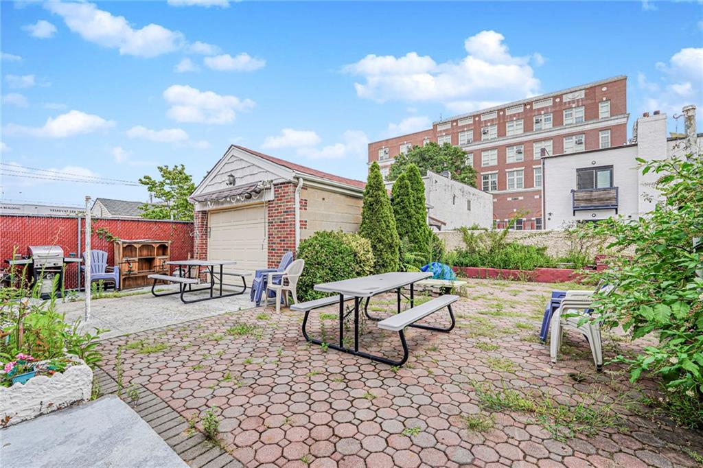 2421 West 1st Gravesend 11223 New York photo