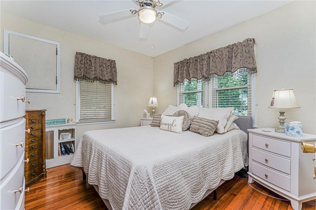 76 Whitman Great Kill 10308 New York photo