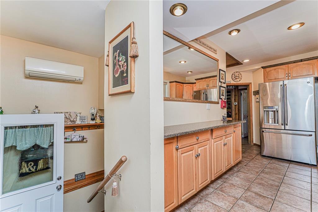 76 Whitman Great Kill 10308 New York photo