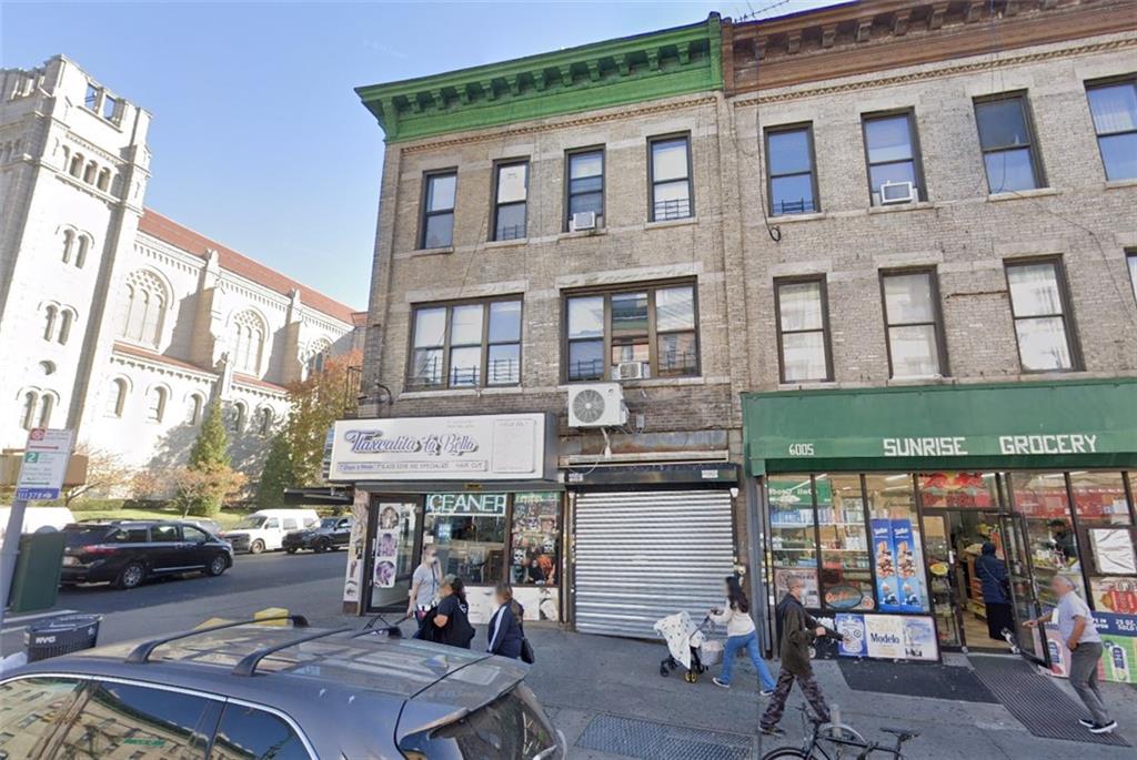 https://benbayrealty.s3.amazonaws.com/brooklynmls/494932/ScreenShot20250811at222