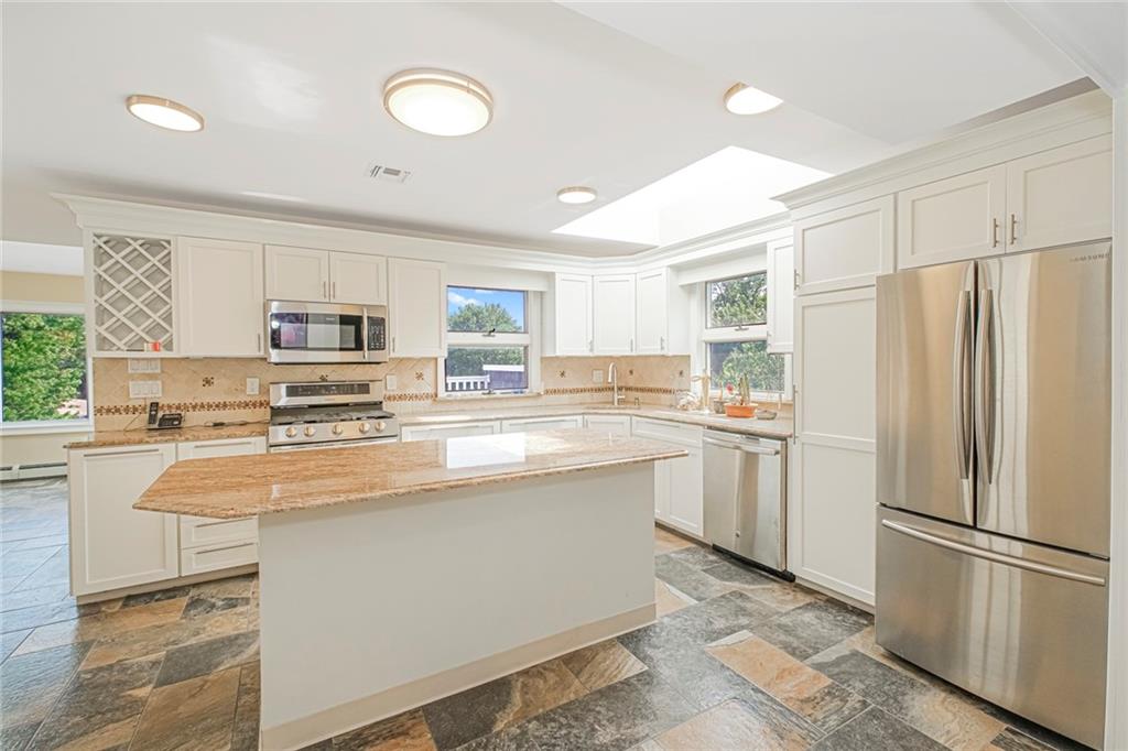 5434 Amboy Huguenot 10312 New York photo