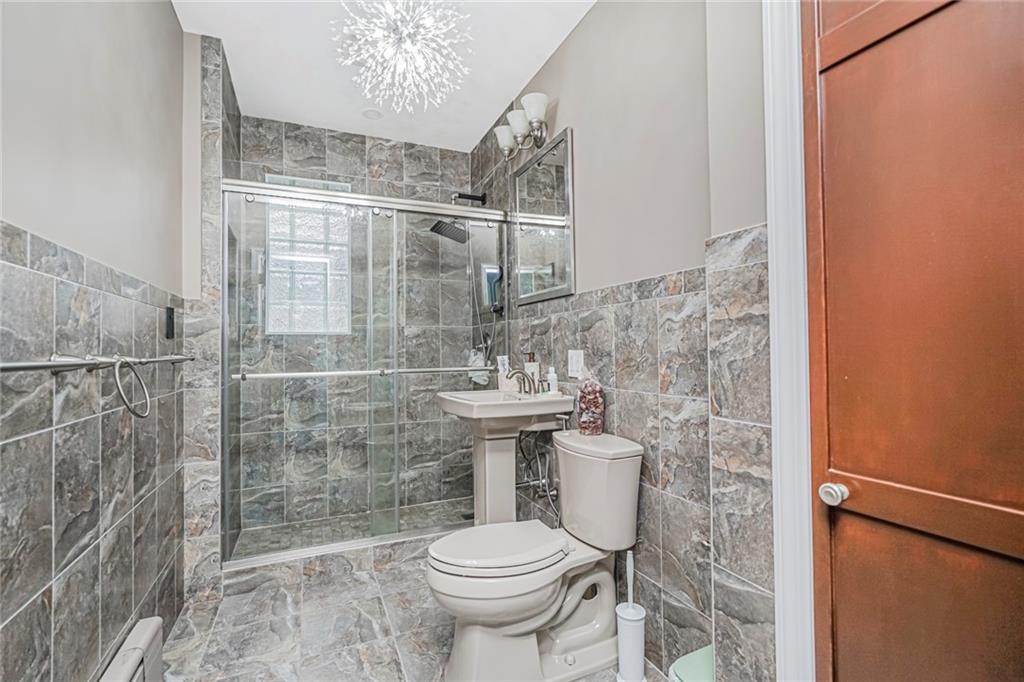 2045 East 37th Marine Park 11234 New York photo