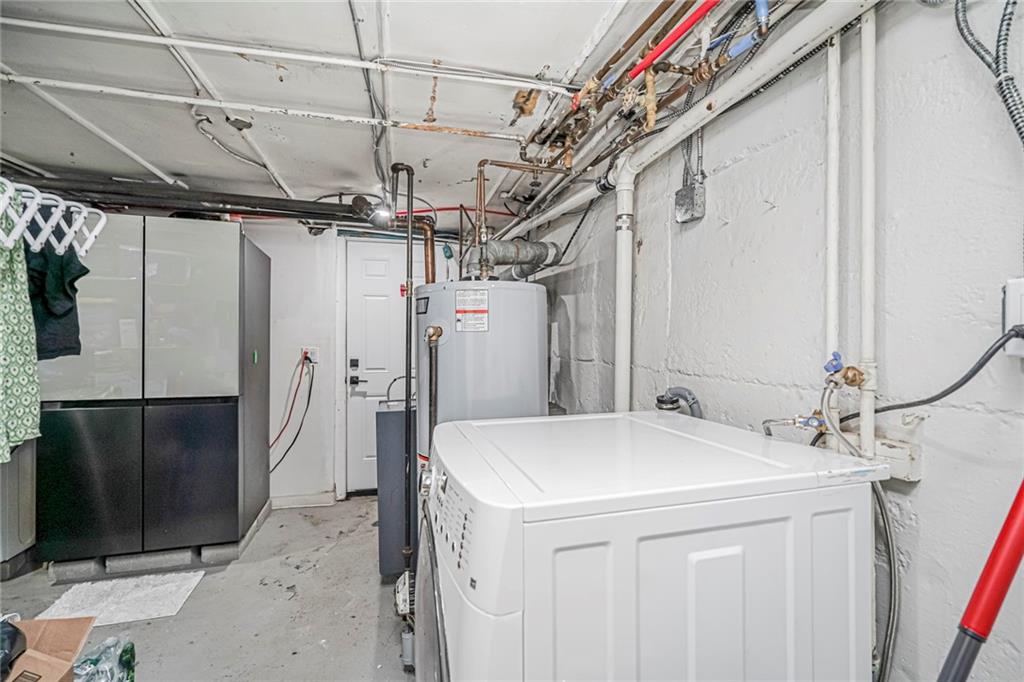 2045 East 37th Marine Park 11234 New York photo