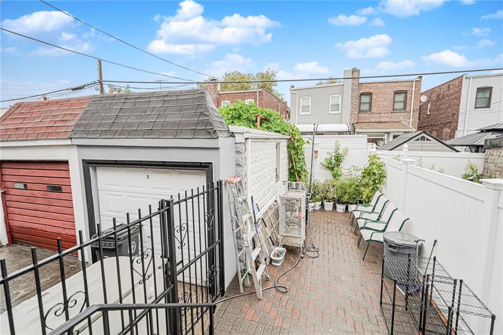 2045 East 37th Marine Park 11234 New York photo