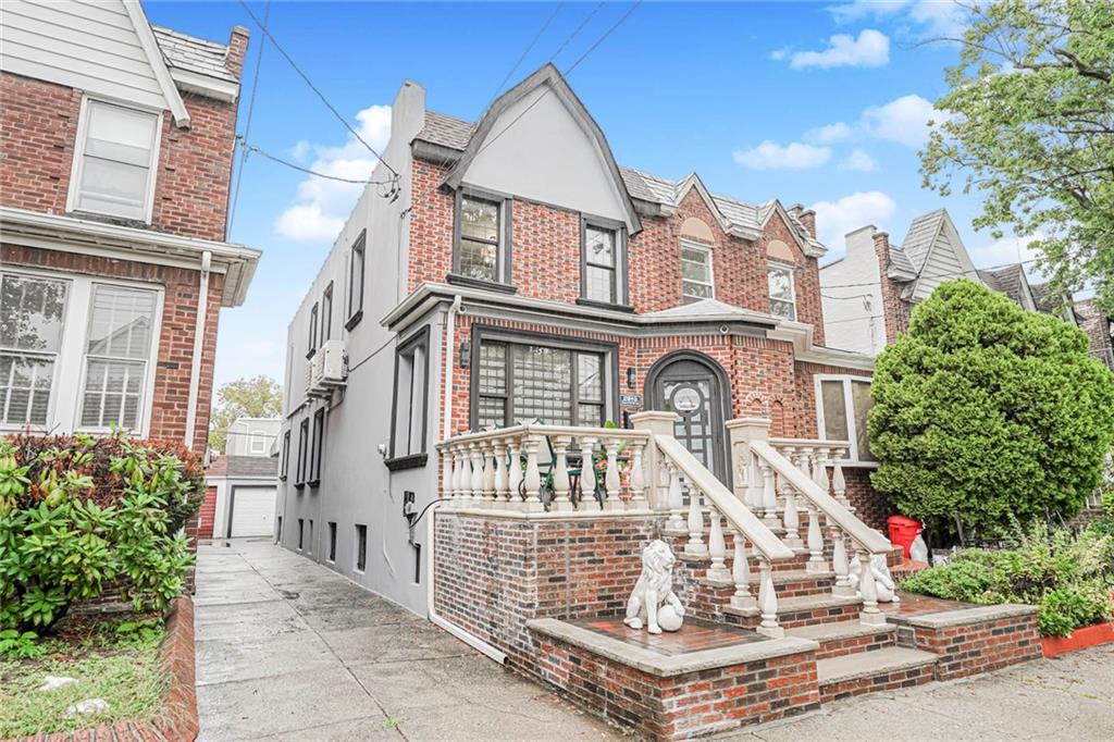 2045 East 37th Marine Park 11234 New York photo