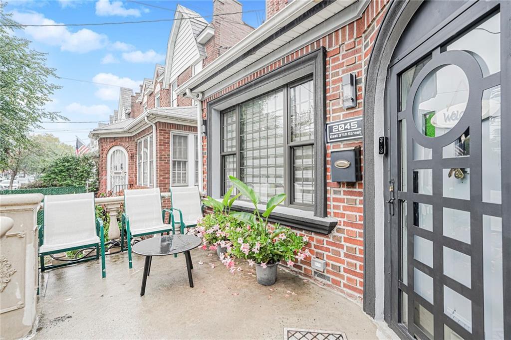 2045 East 37th Marine Park 11234 New York photo