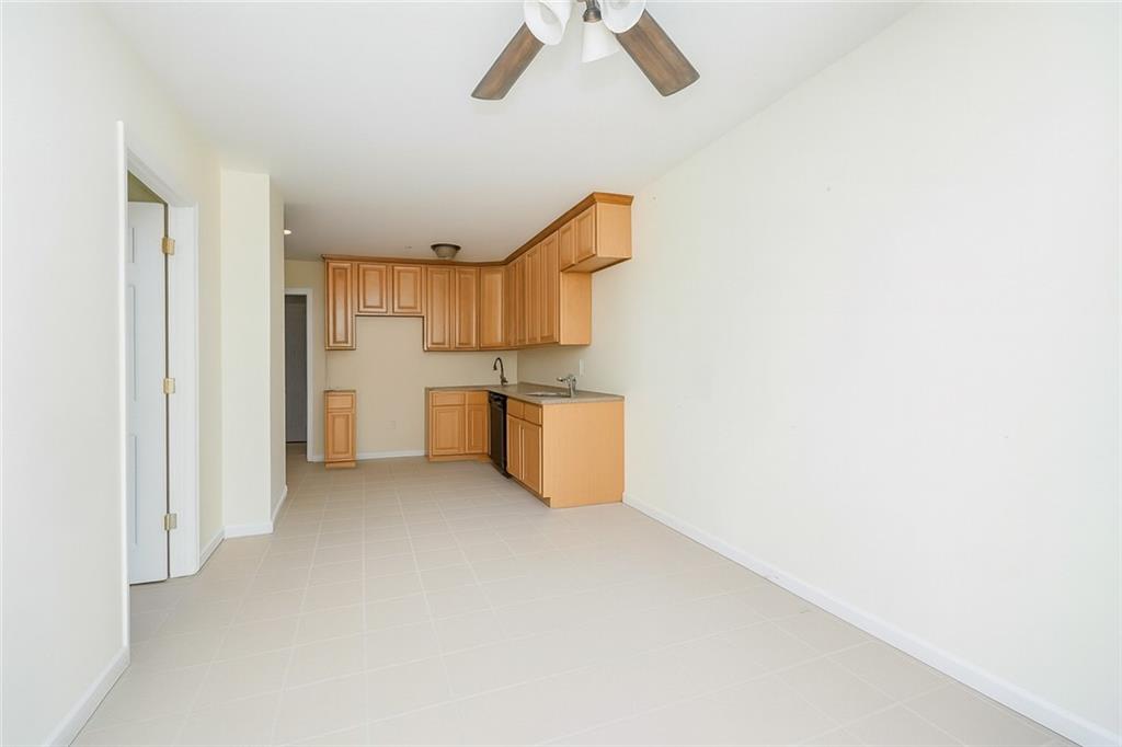 337 48th Sunset Park 11220 New York photo