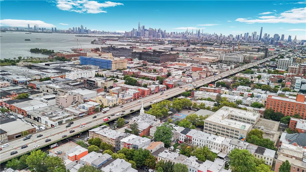 337 48th Sunset Park 11220 New York photo