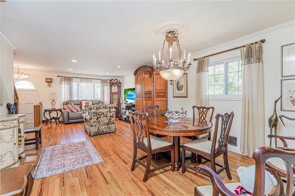 7022 Avenue V Bergen Beach 11234 New York photo