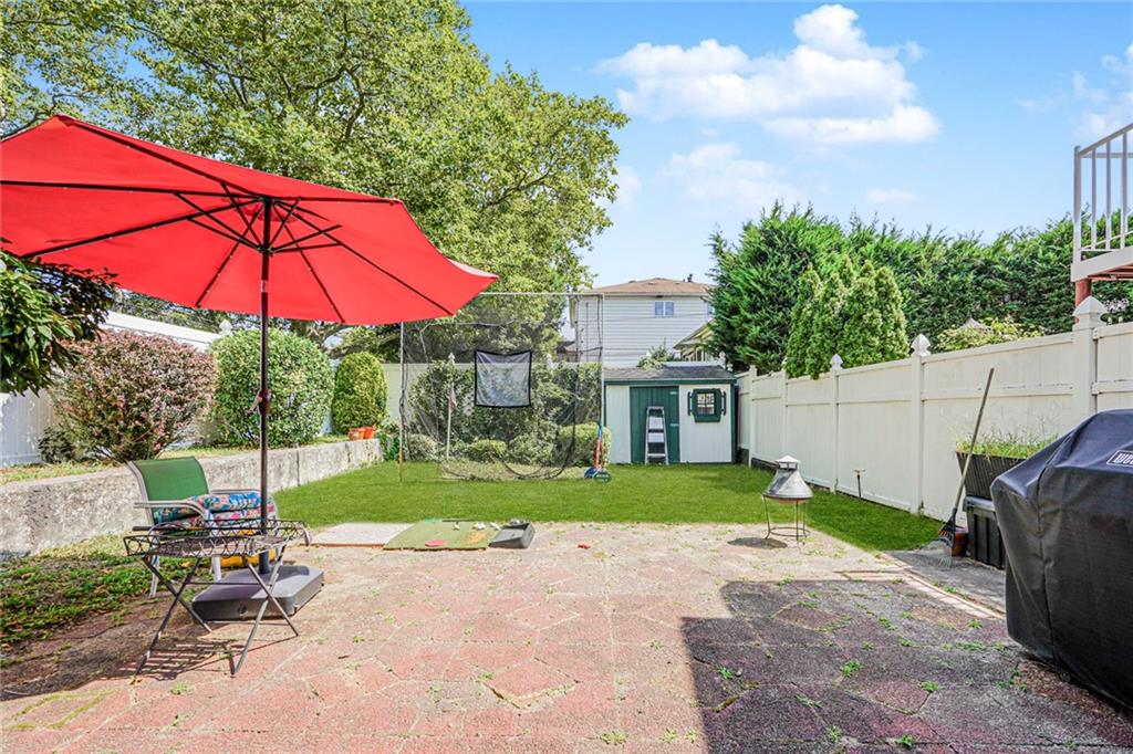 7022 Avenue V Bergen Beach 11234 New York photo