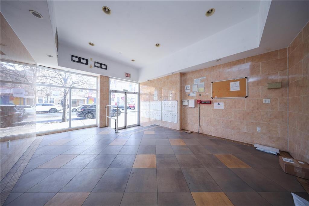 5008 7th Sunset Park 11220 New York photo