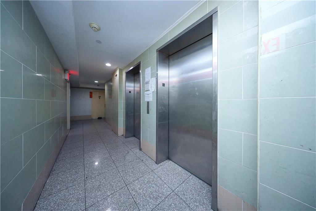 5008 7th Sunset Park 11220 New York photo