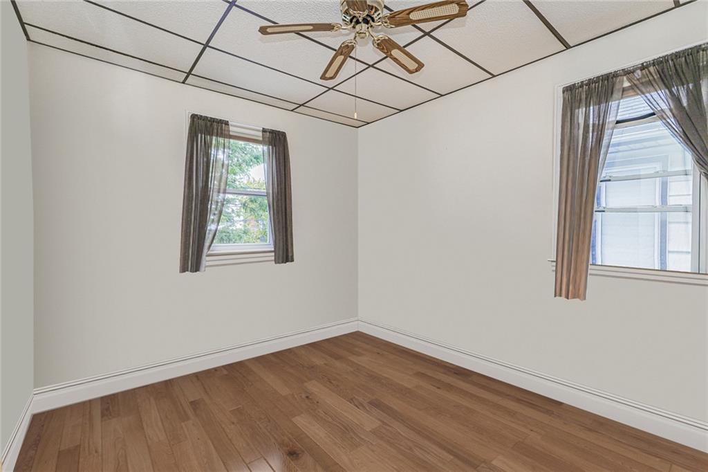 1738 Burnett Marine Park 11229 New York photo