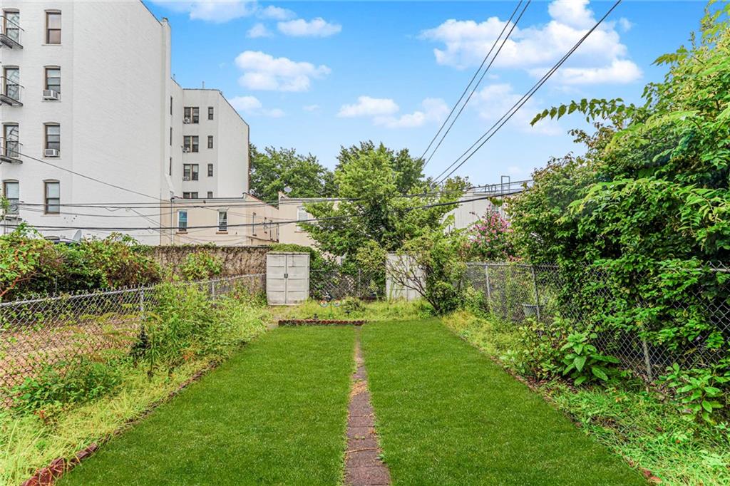 329 80th Bay Ridge 11209 New York photo