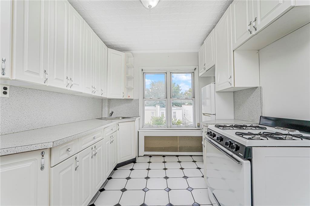 329 80th Bay Ridge 11209 New York photo