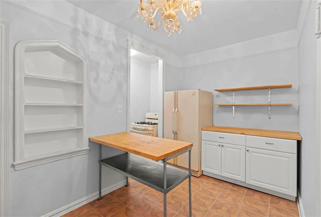 300 Ocean Kensington 11218 New York photo