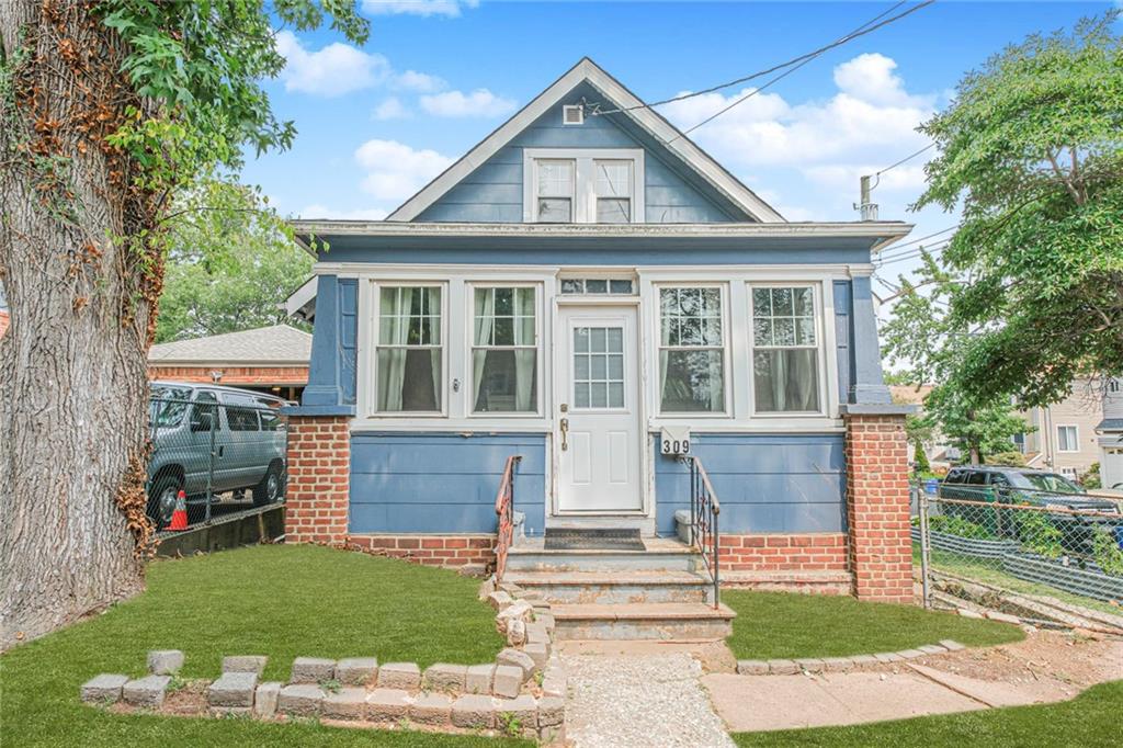 https://benbayrealty.s3.amazonaws.com/brooklynmls/495797/PhotoAug052025124157AMjpg