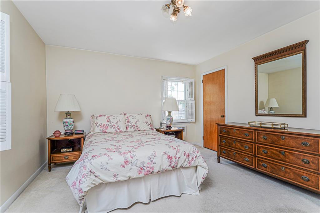 112 Windermere Grasmere 10305 New York photo