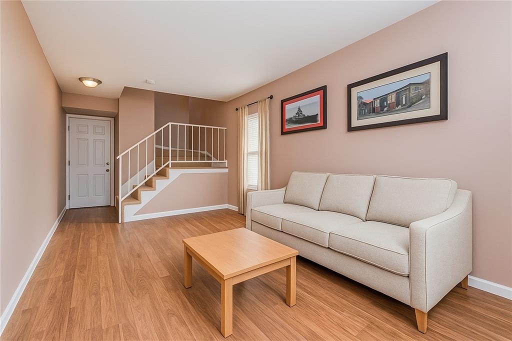 34 Jamie Arden Heights 10312 New York photo