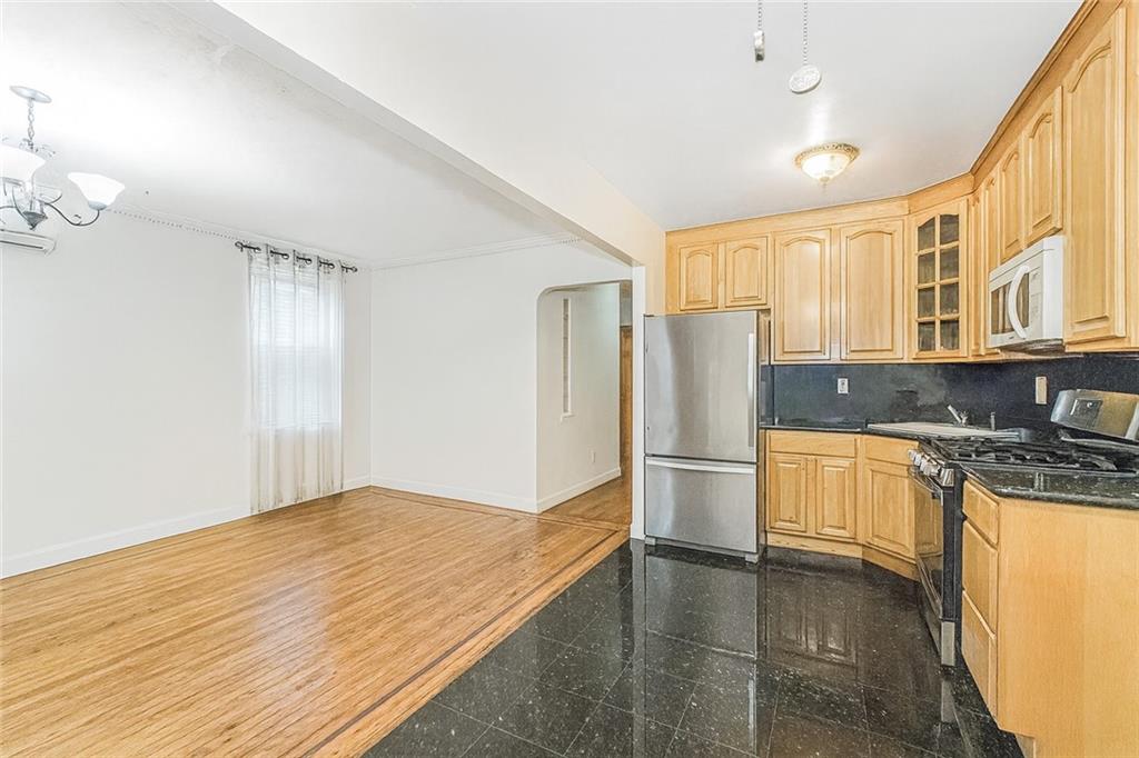 451 100th Bay Ridge 11209 New York photo