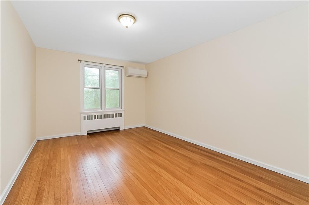451 100th Bay Ridge 11209 New York photo