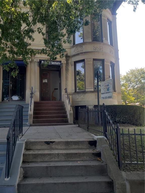 https://benbayrealty.s3.amazonaws.com/brooklynmls/496047/20250905111650jpg