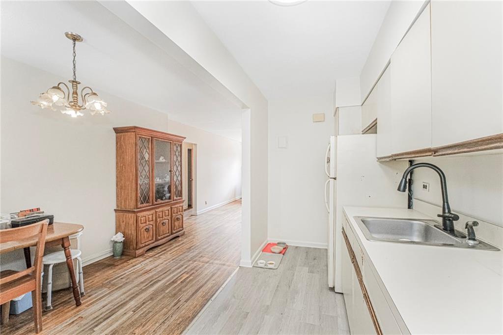 147-23 71st Kew Gardens Hills 11367 New York photo