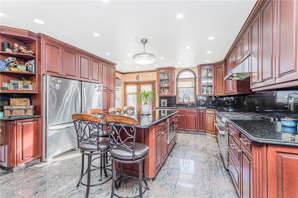 1458 81st Dyker Heights 11228 New York photo