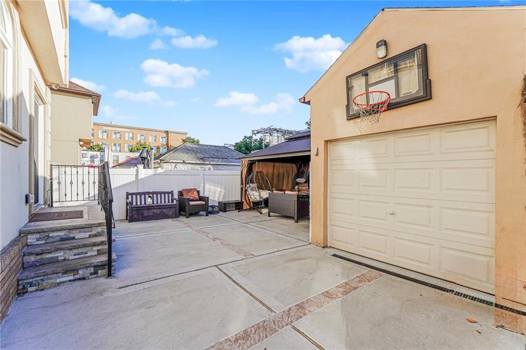 1458 81st Dyker Heights 11228 New York photo