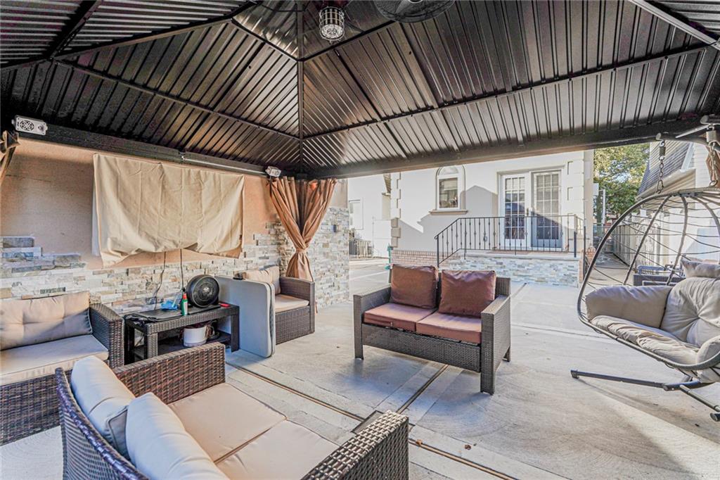 1458 81st Dyker Heights 11228 New York photo