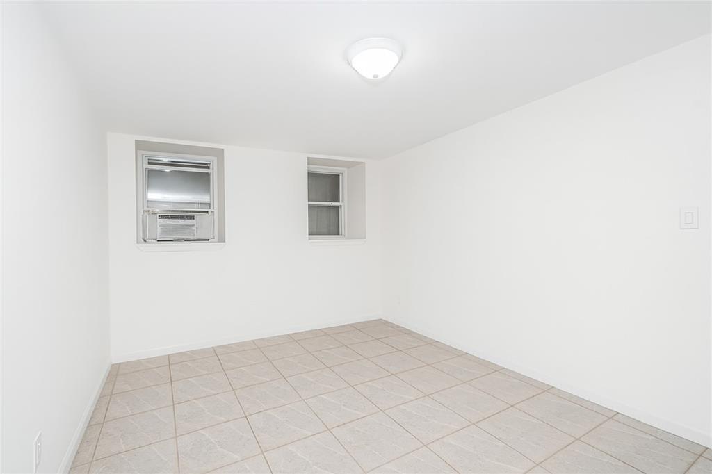 1702 74th Bensonhurst 11204 New York photo