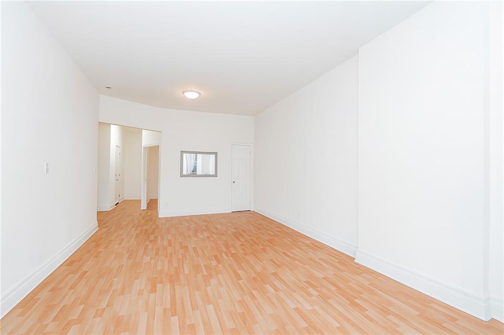 1702 74th Bensonhurst 11204 New York photo