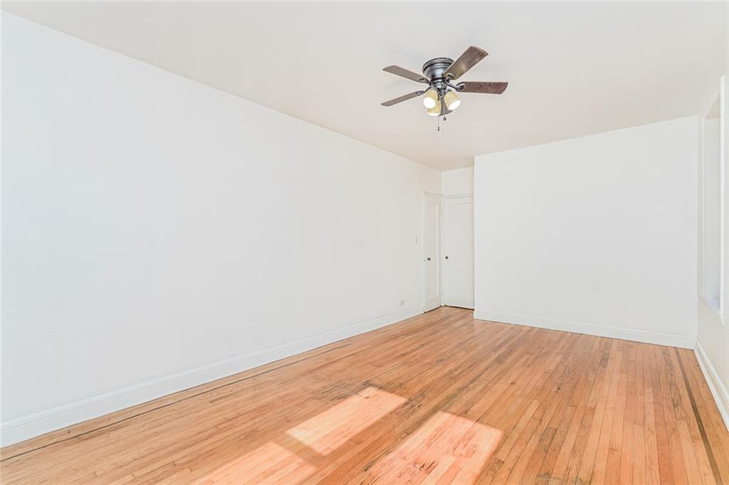 9437 Shore Bay Ridge 11209 New York photo
