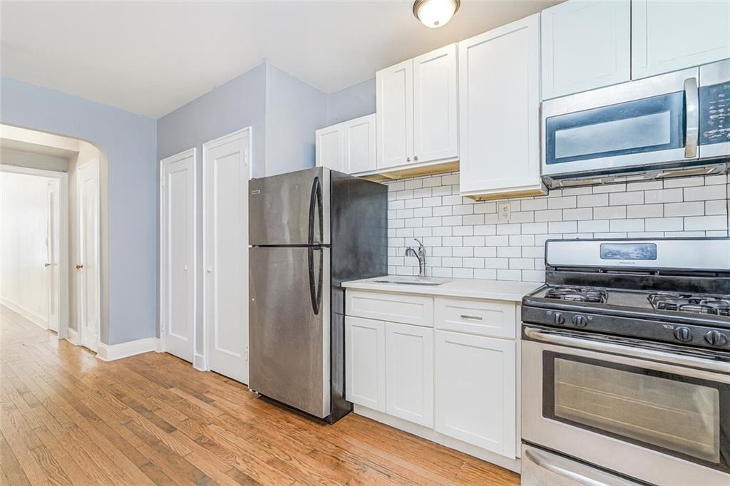 9437 Shore Bay Ridge 11209 New York photo