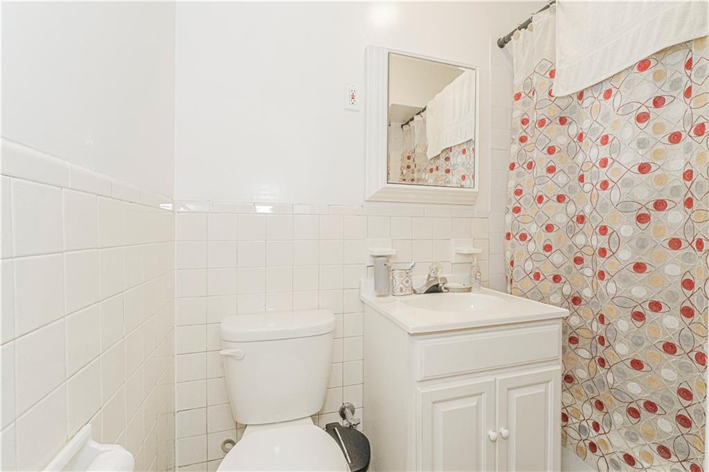 946 Bay Ridge Bensonhurst 11219 New York photo