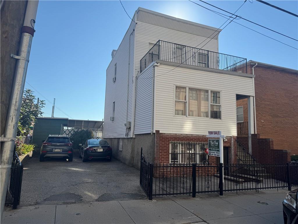 https://benbayrealty.s3.amazonaws.com/brooklynmls/497061/IMG9030jpeg