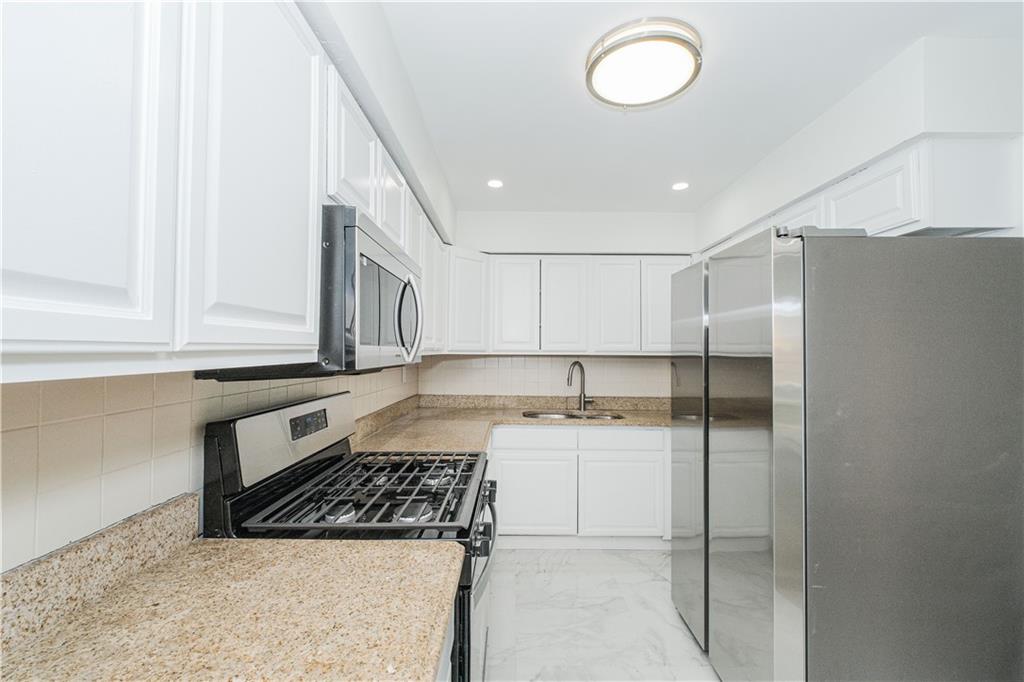 22 Oakville Willowbrook 10314 New York photo