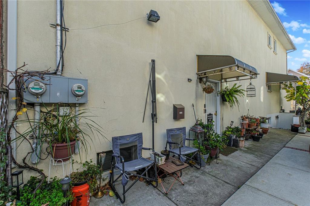 1764 East 17th Homecrest 11229 New York photo