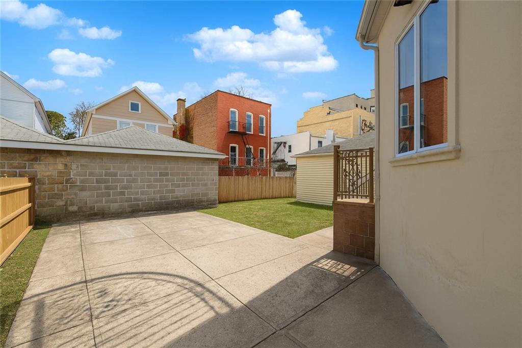 1764 East 17th Homecrest 11229 New York photo