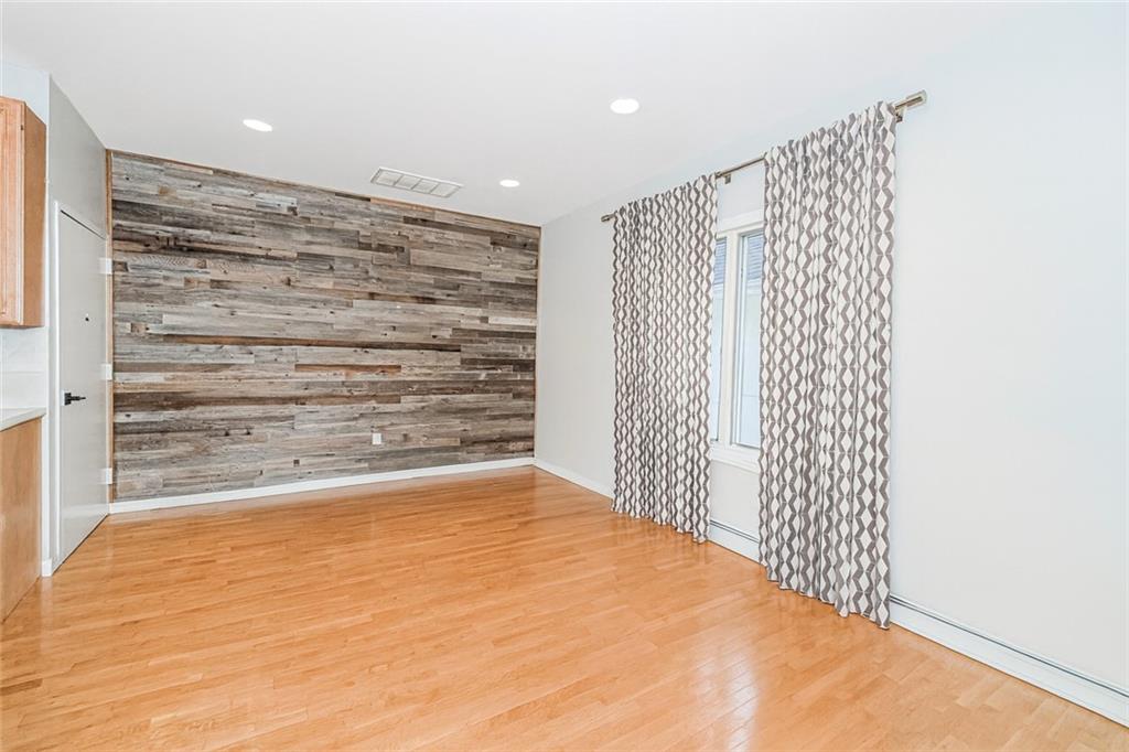 1764 East 17th Homecrest 11229 New York photo