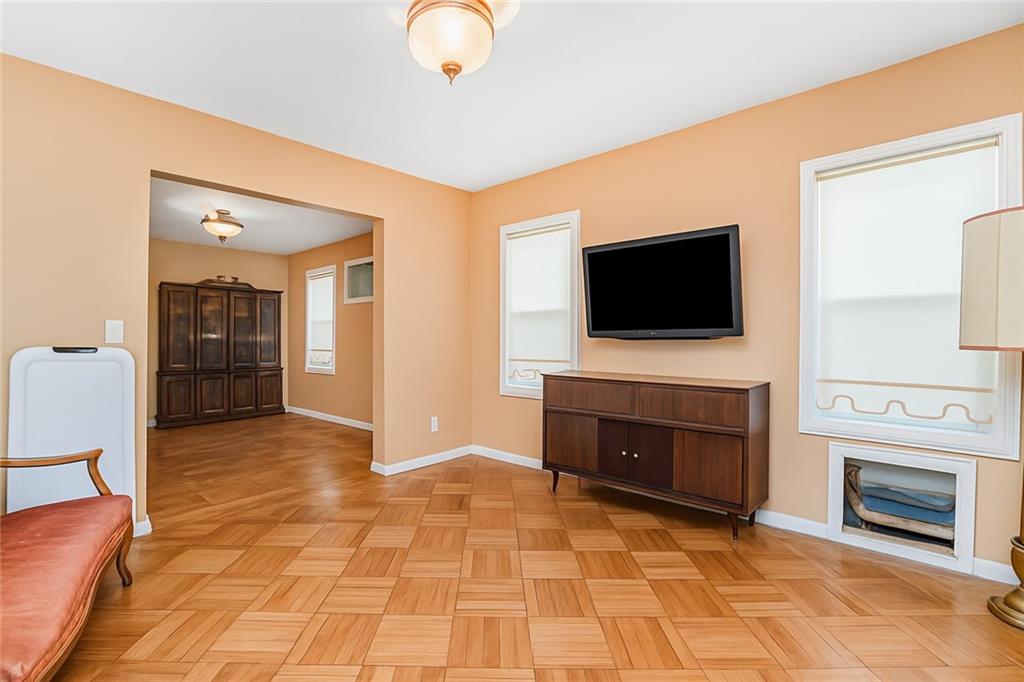 1475 West 9th Bensonhurst 11204 New York photo