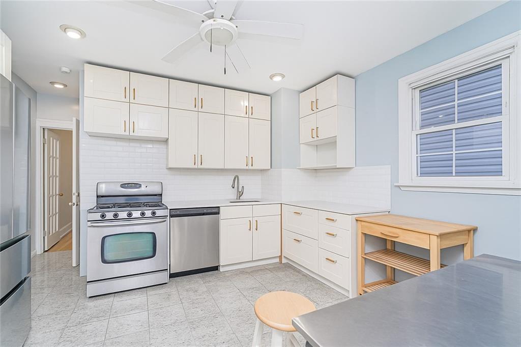 1654 East 51st Old Mill Basin 1234 New York photo