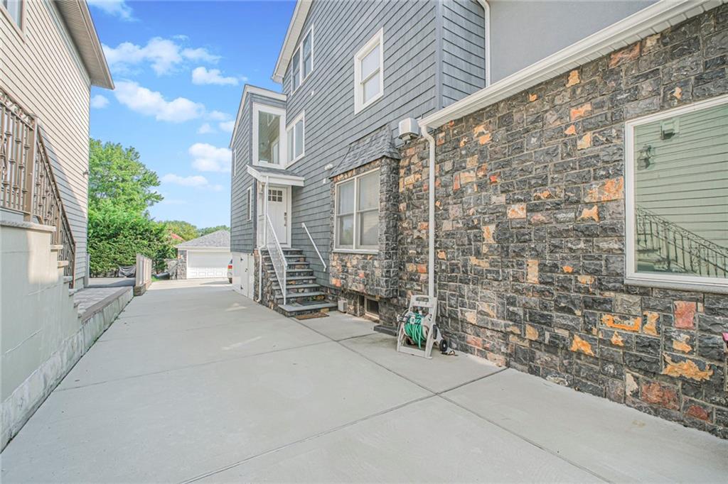 5434 Amboy Huguenot 10312 New York photo