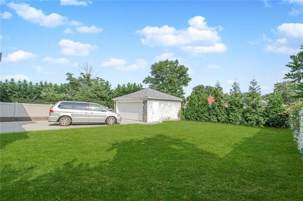 5434 Amboy Huguenot 10312 New York photo