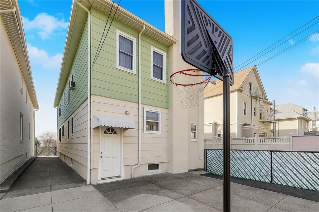 1225 Bay Ridge Dyker Heights 11228 New York photo