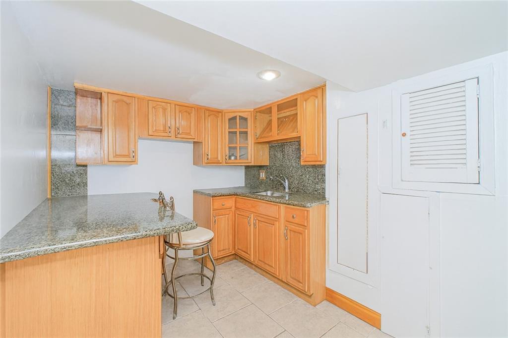 1621 70th Bensonhurst 11204 New York photo